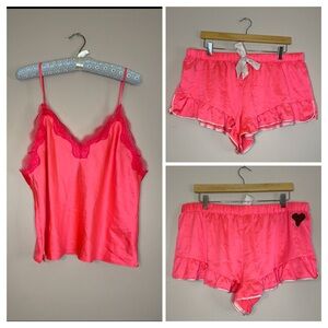 Victoria’s Secret matching pajama set size L/XL